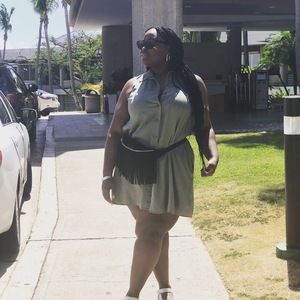 Meet your Posher, Rochelle